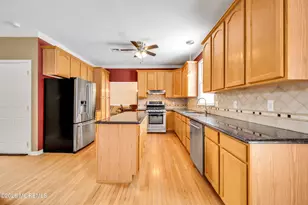 788 Dorathys Ln, Jackson, NJ 08527 - Photo 7