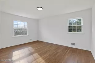 15 Harbor Ct, West Long Branch, NJ 07764 - Photo 27