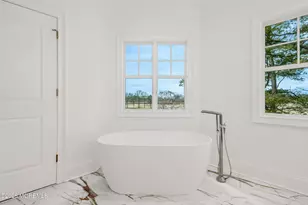 128 Eagle Way, Eatontown, NJ 07724 - Photo 45