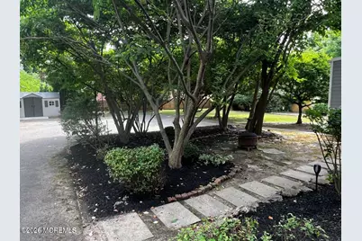 27 Spring Street #A, Freehold, NJ 07728 - Photo 19