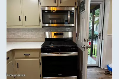 27 Spring Street #A, Freehold, NJ 07728 - Photo 5