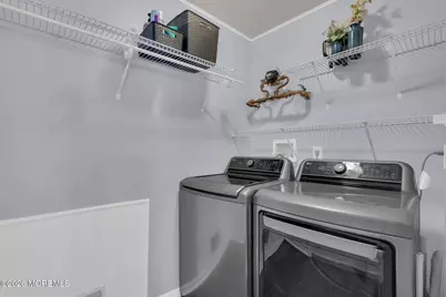 93 W Shenendoah Road, Howell Township, NJ 07731 - Photo 29