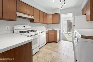 2305 Gulfstream Way, Toms River Township, NJ 08755 - Photo 9