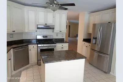 30 Oakengates Drive, Toms River Township, NJ 08757 - Photo 7