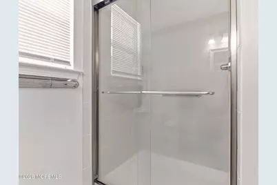 4 Schoolhouse Lane, Lakewood, NJ 08701 - Photo 21