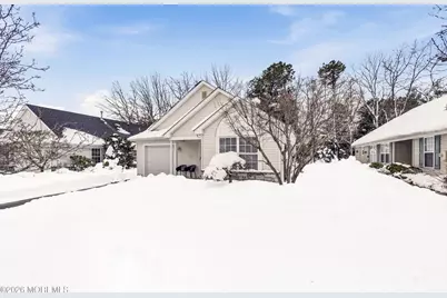 4 Schoolhouse Lane, Lakewood, NJ 08701 - Photo 3