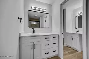 108 Petty Pl, Lakewood, NJ 08701 - Photo 11