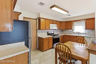 61 Westport Dr, Toms River Township, NJ 08757 - Photo 11