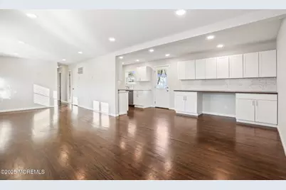 222 Elmwood Court, Brick, NJ 08723 - Photo 7