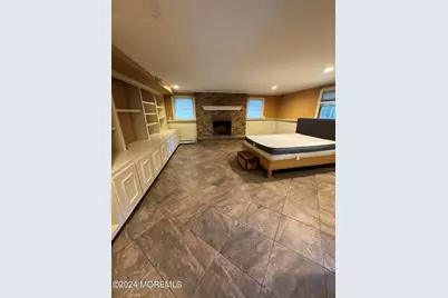 282 Lawrence Avenue, Oakhurst, NJ 07755 - Photo 15