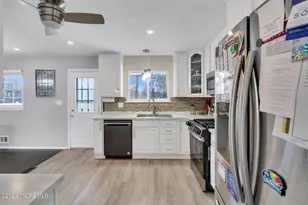 9 Chatham Dr, Howell Township, NJ 07731 - Photo 21