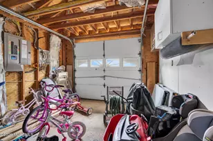 9 Chatham Dr, Howell Township, NJ 07731 - Photo 23