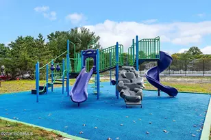 86 Secretariat Ct, Tinton Falls, NJ 07724 - Photo 17