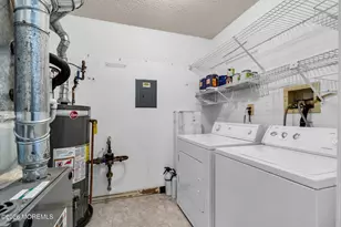 86 Secretariat Ct, Tinton Falls, NJ 07724 - Photo 15