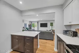 22 Alexandria Way, Basking Ridge, NJ 07920 - Photo 15