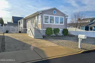 116 Newark Ave, Lavallette, NJ 08735 - Photo 1