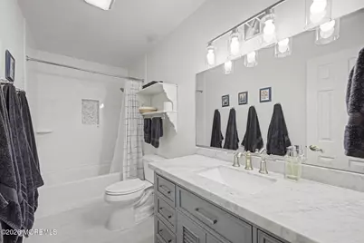 823 Maple Avenue, Brick, NJ 08724 - Photo 15