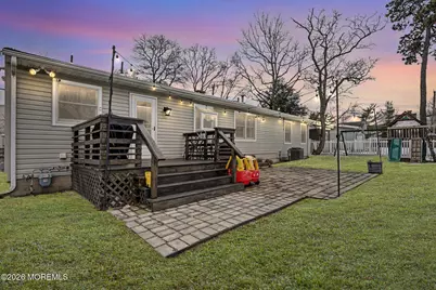 823 Maple Avenue, Brick, NJ 08724 - Photo 17