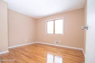 32 Hamilton Ave, Morganville, NJ 07751 - Photo 17