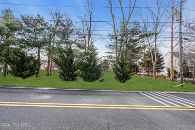 716 Commonwealth Boulevard, Toms River Township, NJ 08757 - Photo 5