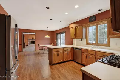 5 Spring Garden Avenue, Colts Neck Township, NJ 07722 - Photo 7