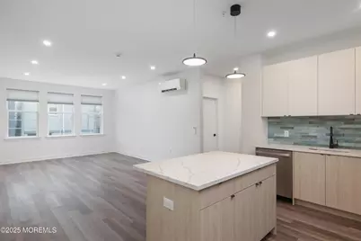 6 W End Court #201, Long Branch, NJ 07740 - Photo 3