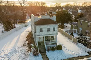 111 Center St, Metuchen, NJ 08840 - Photo 39