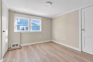 94 Maplewood Ave, Keansburg, NJ 07734 - Photo 11