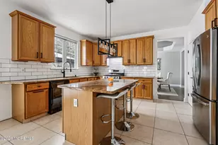 9 Winners Cir, Manalapan Township, NJ 07726 - Photo 27