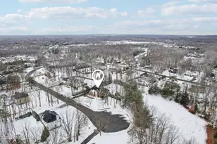 9 Winners Cir, Manalapan Township, NJ 07726 - Photo 53