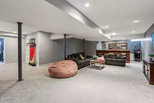 9 Winners Cir, Manalapan Township, NJ 07726 - Photo 43