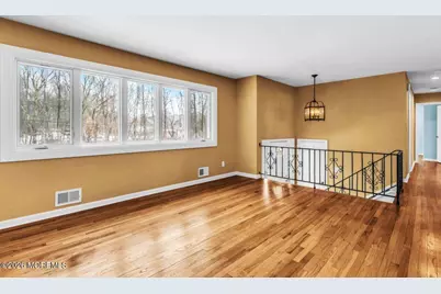 6 Highview Circle, Middletown, NJ 07748 - Photo 7