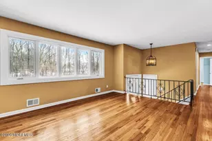 6 Highview Cir, Middletown, NJ 07748 - Photo 7