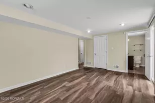 6 Highview Cir, Middletown, NJ 07748 - Photo 25