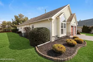 2357 W Ashfield Ct, Toms River Township, NJ 08755 - Photo 5