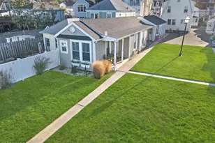 54 5th St, Highlands, NJ 07732 - Photo 3