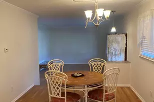 105 Suburban Dr, Toms River Township, NJ 08753 - Photo 3