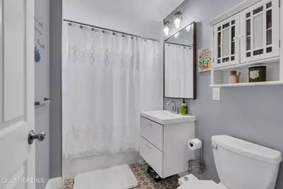 1 Thoroughbred Fare, Tinton Falls, NJ 07753 - Photo 17