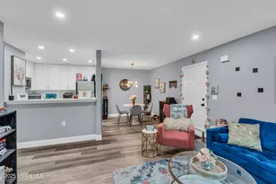 1 Thoroughbred Fare, Tinton Falls, NJ 07753 - Photo 5