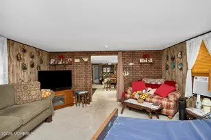 51 Holmes Pl, North Middletown, NJ 07748 - Photo 7