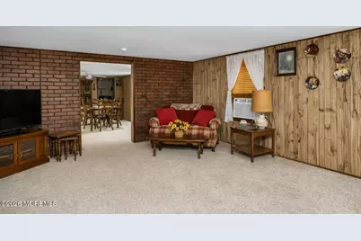 51 Holmes Place, North Middletown, NJ 07748 - Photo 9