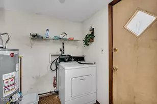 51 Holmes Pl, North Middletown, NJ 07748 - Photo 25