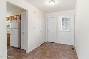 138 Concordia Cir, Monroe Township, NJ 08831 - Photo 7