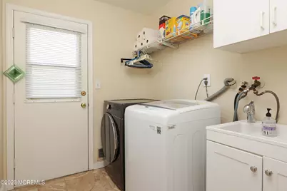 30 Terence Drive, Manalapan Township, NJ 07726 - Photo 21