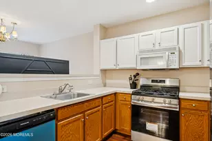 368 Rector St, Perth Amboy, NJ 08862 - Photo 9