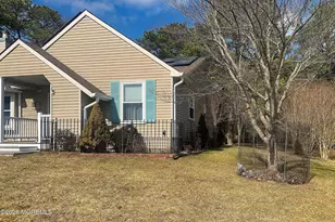 27 Amesbury Rd, Whiting, NJ 08759 - Photo 5