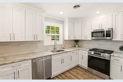 199 Cabrillo Boulevard, Toms River Township, NJ 08757 - Photo 5