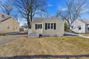 71 Bay Ave, North Middletown, NJ 07748 - Photo 3