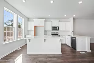 41 Wembley Wy, Tinton Falls, NJ 07753 - Photo 7