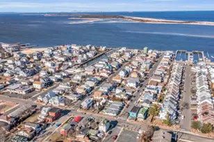 61 Barberie Ave, Highlands, NJ 07732 - Photo 29